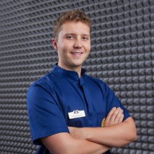 Powiększ obraz: Krystian Szwarc, stomatolog Katowice