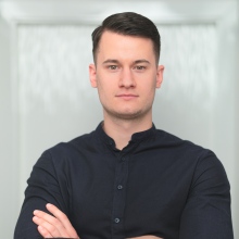 Powiększ obraz: Andrzej Pecarz, fizjoterapeuta Warszawa