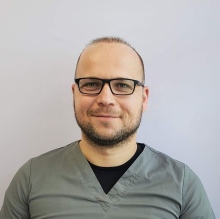 Powiększ obraz: Stanisław Dwornik, stomatolog Rzeszów