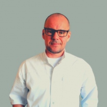 Powiększ obraz: Krzysztof Lisowski, fizjoterapeuta Warszawa