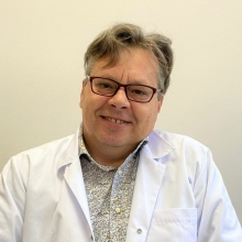 Powiększ obraz: Adam Wilczek, dermatolog Tczew