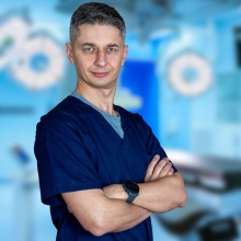 Powiększ obraz: Piotr Uszyński, chirurg Poznań