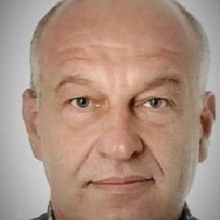 Powiększ obraz: Marek Dotka, chirurg Stęszew