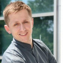 Powiększ obraz: Jakub Mędrala, fizjoterapeuta Wrocław