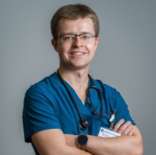 Powiększ obraz: Konrad Stępień, kardiolog Kraków