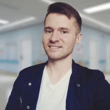 Powiększ obraz: Kamil Wężyk, neurolog Kraków