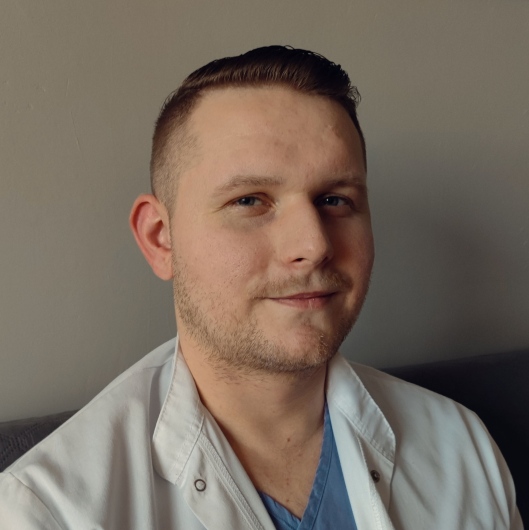 Lek. Marcin Kuczerowski Umów wizytę online ZnanyLekarz.pl