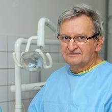 Powiększ obraz: Marek Witkowski, stomatolog Kraków