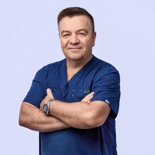 Powiększ obraz: Czesław Osuch, chirurg Kraków