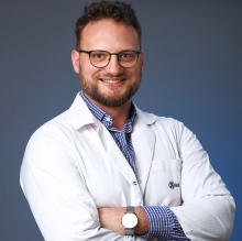 Powiększ obraz: Mateusz Dwojak, neurolog Kraków