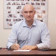 Powiększ obraz: Piotr Cywiński, fizjoterapeuta Łódź