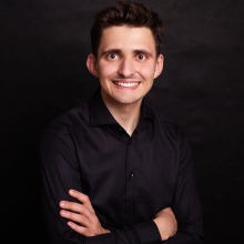 Powiększ obraz: Stanisław Adamowicz, stomatolog Wrocław