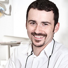 Powiększ obraz: Michał Ganowicz, stomatolog Warszawa