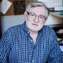 Powiększ obraz: Piotr Behnke, psychiatra Jelenia Góra