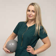 Powiększ obraz: Marta Cieślikiewicz, fizjoterapeuta Kliniska Wielkie