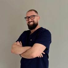 Powiększ obraz: Sebastian Rząsa, radiolog Mielec