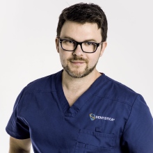 Powiększ obraz: Michał Pelc, stomatolog Warszawa