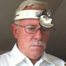 Powiększ obraz: JERZY GAŁKOWSKI, laryngolog Warszawa