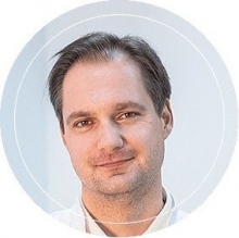 Powiększ obraz: Robert Mokrowiecki, stomatolog Zduńska Wola