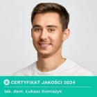 lek. dent. Łukasz Komiażyk