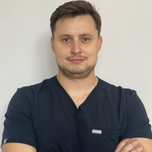 Powiększ obraz: Piotr Żuczek, chirurg Wrocław