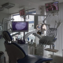 Powiększ obraz: Jacek Szukała, stomatolog Poznań