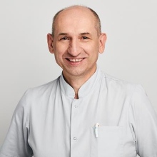 Powiększ obraz: Dariusz Kaczyński, stomatolog Warszawa