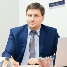 Powiększ obraz: Krystian Tomaszewski, neurochirurg Grudziądz