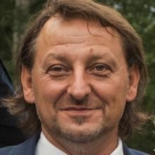 Powiększ obraz: Mariusz Oleksiak, laryngolog Dąbrowa Górnicza