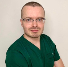 Powiększ obraz: Michał Molin, chirurg Nowy Sącz