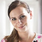 Powiększ obraz: Justyna Nowak, stomatolog Bydgoszcz