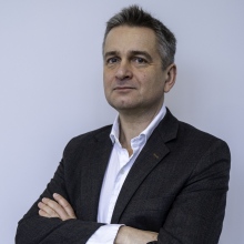 Powiększ obraz: Piotr Zieliński, neurochirurg Rumia