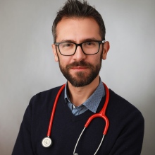 Powiększ obraz: Artur Rycyk, gastrolog dziecięcy Wrocław