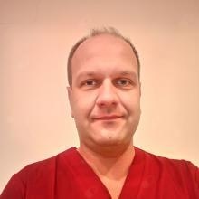 Powiększ obraz: Krzysztof Kordus, stomatolog Poznań