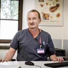 Powiększ obraz: Jacek Topa, chirurg Kraków