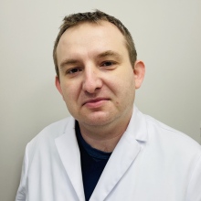 Powiększ obraz: Krzysztof Poślednik, laryngolog Warszawa