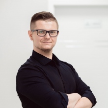 Powiększ obraz: Karol Piotrowski, fizjoterapeuta Kraków