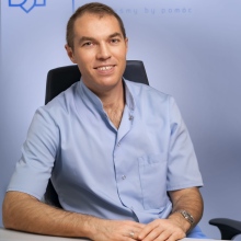 Powiększ obraz: Sławomir Szymański, ginekolog Choszczno