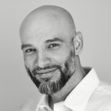 Powiększ obraz: Mikołaj Lepczyński, stomatolog Warszawa