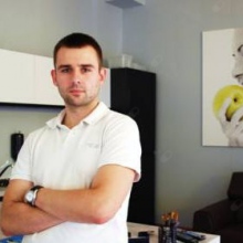 Powiększ obraz: Bartosz Dziuba, stomatolog Mielec