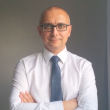 Powiększ obraz: Grzegorz Fronik, chirurg Wrocław