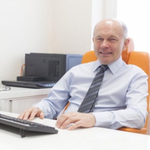 Powiększ obraz: Andrzej Milczarek, ginekolog Lublin