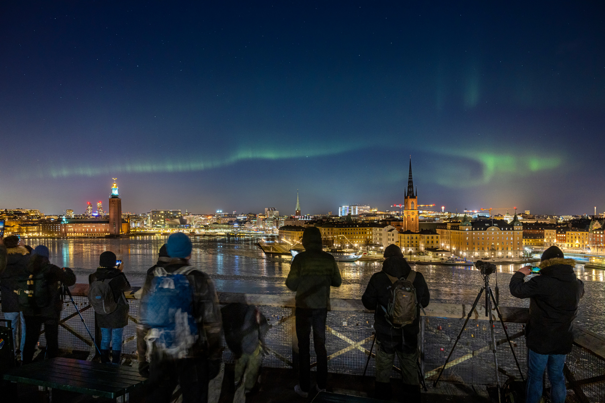 jann_lipka-chasing_northern_lights-8395
